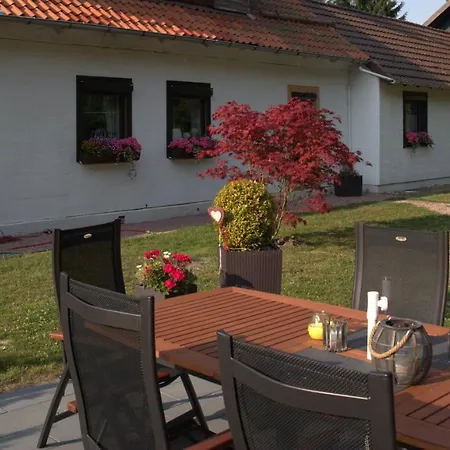 Haus Zeier 아파트